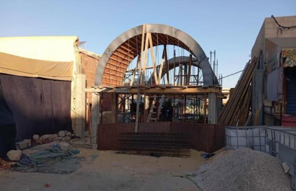 قابس: تقدم أشغال بناء قوسي مدخل سوق الحنّاء بجارة بنسبة 40 بالمائة