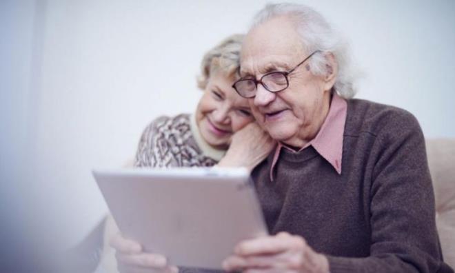 عفاف الهمامي: كبار السن الذين يحافظون بانتظام على التعلمات يكتسبون قدرات ادراكية على المدى الطويل تقيهم من أمراض الخرف والزهايمر