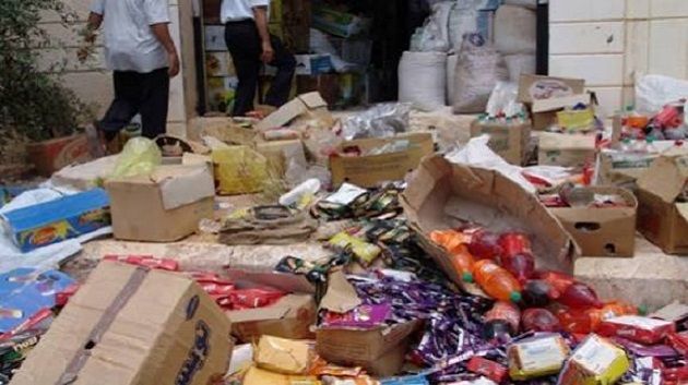 حجز أكثر من 14 طنًا و690 لترًا من المواد الغذائية الفاسدة بعدد من الولايات