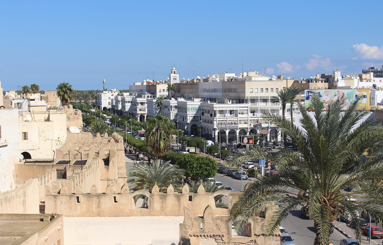 صفاقس : ’’هناك برنامج طور الدراسة لإقرار منع مرور الشاحنات الثقيلة بالمنطقة البلدية’’