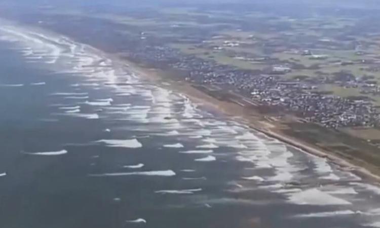 أمواج تسونامي خفيفة تصل شمال شرق اليابان بعد زلزال بقوة 6.9 درجات