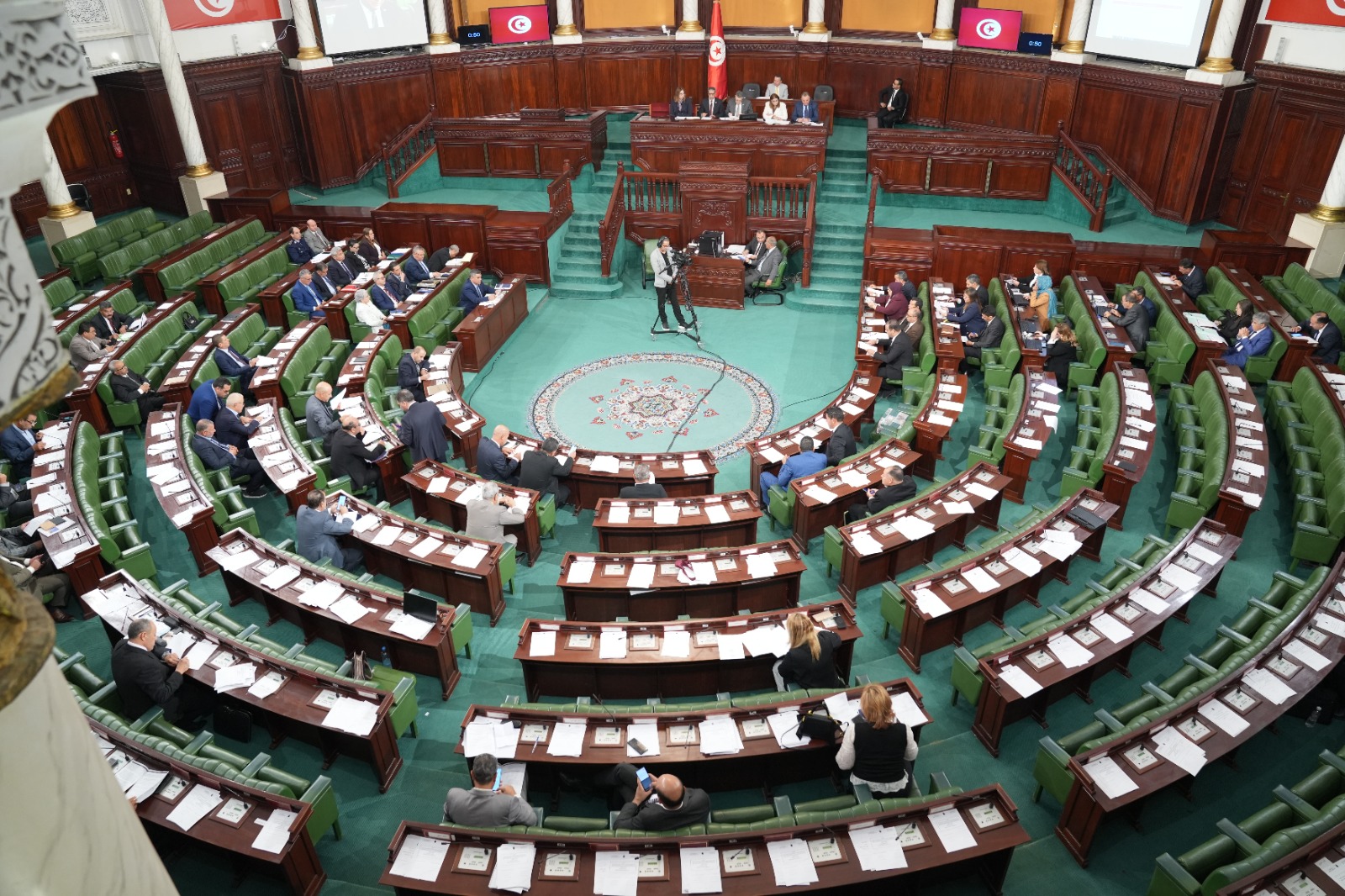 وزير الداخلية: رصد 20 مليون دينار لبناء ثكنات ومراكز للحرس وبرمجة انتداب قرابة 2900 خطة جديدة خلال 2026