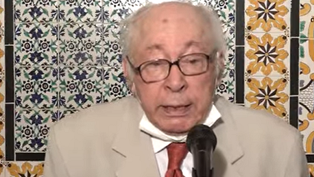 خلال تكريمه في مؤسسة العويس : المؤرخ عبد الجليل التميمي يدعو إلى وضع رؤية جديدة للتعليم ويتحدث عن معاناة البحث العلمي في البلاد العربية