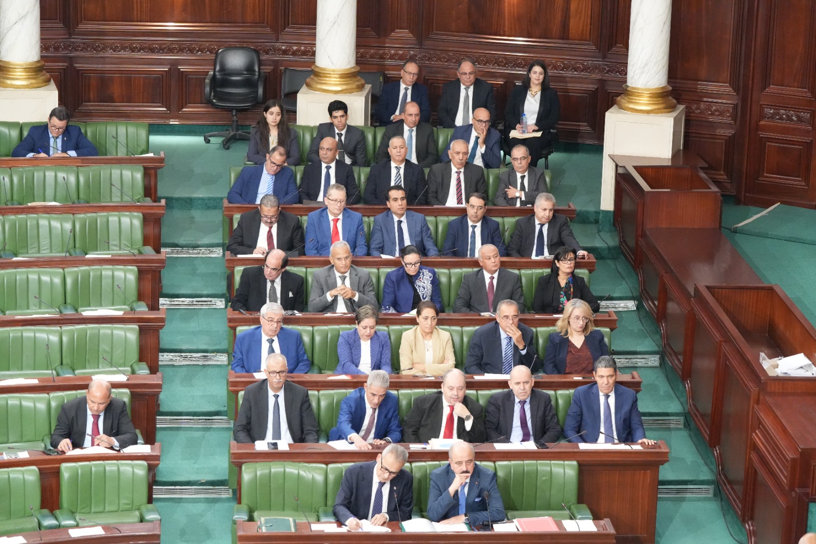 النفطي: العناية بالجالية التونسية بالخارج والارتقاء بالخدمات القنصلية المسداة إليها ستظلّ أحد أولويات الوزارة