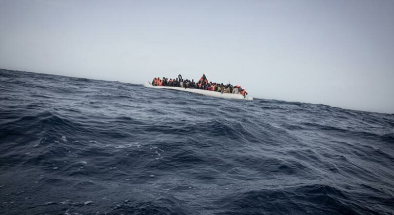 ترجيح مقتل 42 شخصا جراء غرق سفينة قبالة سواحل ليبيا (الأمم المتحدة)