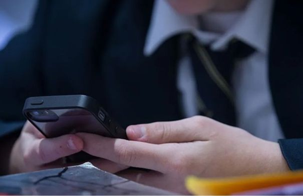 غوغل تحذر: لا تستخدم شبكات "واي فاي" العامة