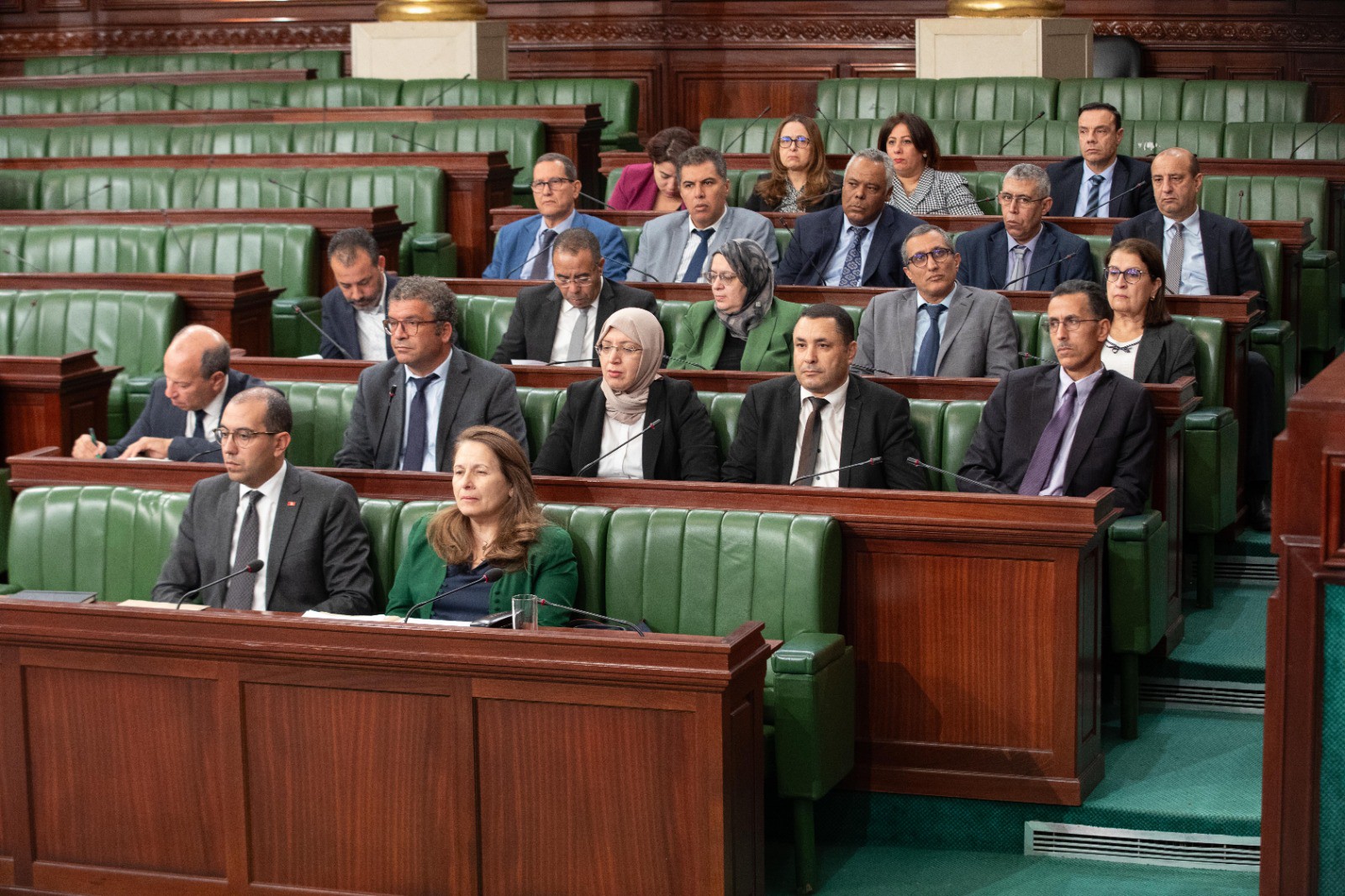 وزيرة الصناعة : تونس ستصدر قرابة 40 الف طن من زيت الزيتون المعلب خلال موسم 2024