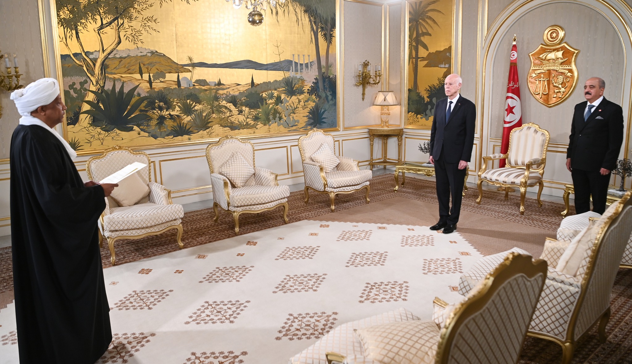 رئيس الجمهورية يتسلم أوراق اعتماد سفراء أجانب جدد بتونس