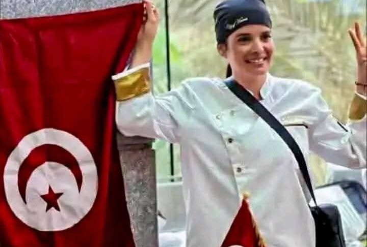 هناء بن ميمون اصيلة قبلي تتوج بالميدالية الذهبية في مسابقة دولية بللطبخ بمصر باطباق من التراث الغذائي التونسي 
