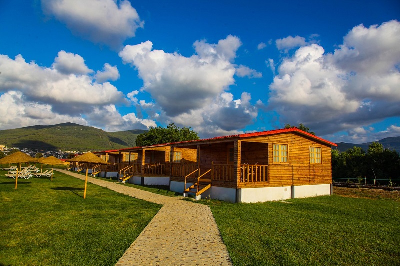 وزارة السياحة: قريبا استكمال نشر كراس شروط الإيواء السياحي البديل لتقنين عمل 2200 مؤسسة