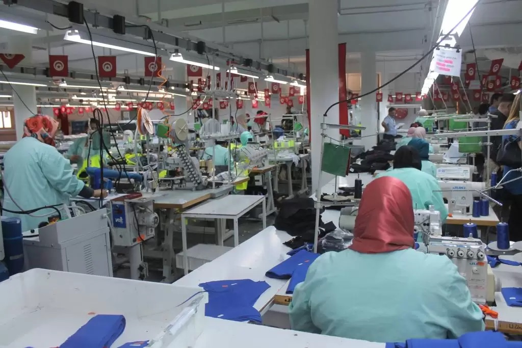 الميزان التجاري لقطاع النسيج والملابس يفقد 3،4 نقطة موفى جويلية 2025