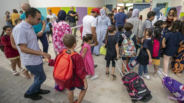 النقابة العامة لمتفقدي التعليم الثانوي تدعو إلى إنقاذ المدرسة التونسية