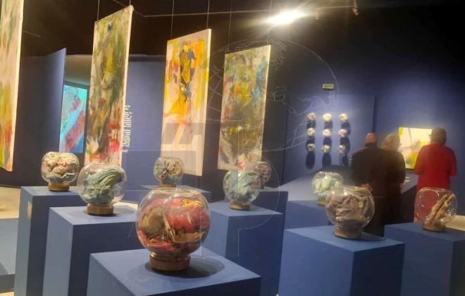 صفاقس: تواصل معرض الفن التشكيلي الفردي "أثر المخطوطات الفنية اللونية القديمة" للفنانة فاطمة الزهراء الحاجي الى يوم 22 نوفمبر