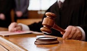 تأجيل النظر في ما يعرف بقضيّة "التآمر 1" إلى 27 نوفمبر الجاري وحجز القضيّة للنّظر في مطالب شكلية