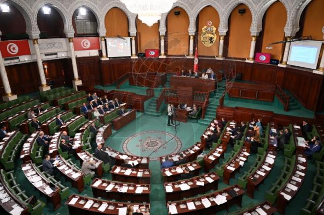 نواب يعتبرون خلال مناقشة ميزانية مهمة الصحة أن الخارطة الصحية في تونس مازالت تعاني من إخلالات رغم المجهودات المبذولة