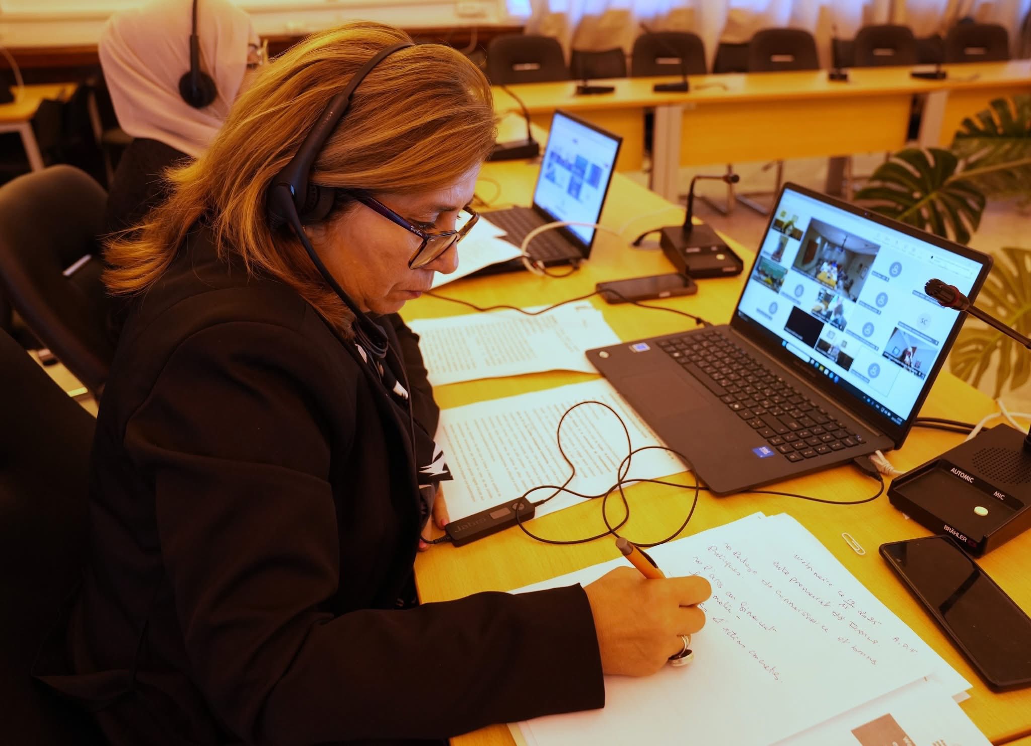 مجلس نواب الشعب يشارك في اجتماع افتراضي للجنة الشؤون الاقتصادية والاجتماعية والبيئية للمجلس البرلماني للفرنكوفونية