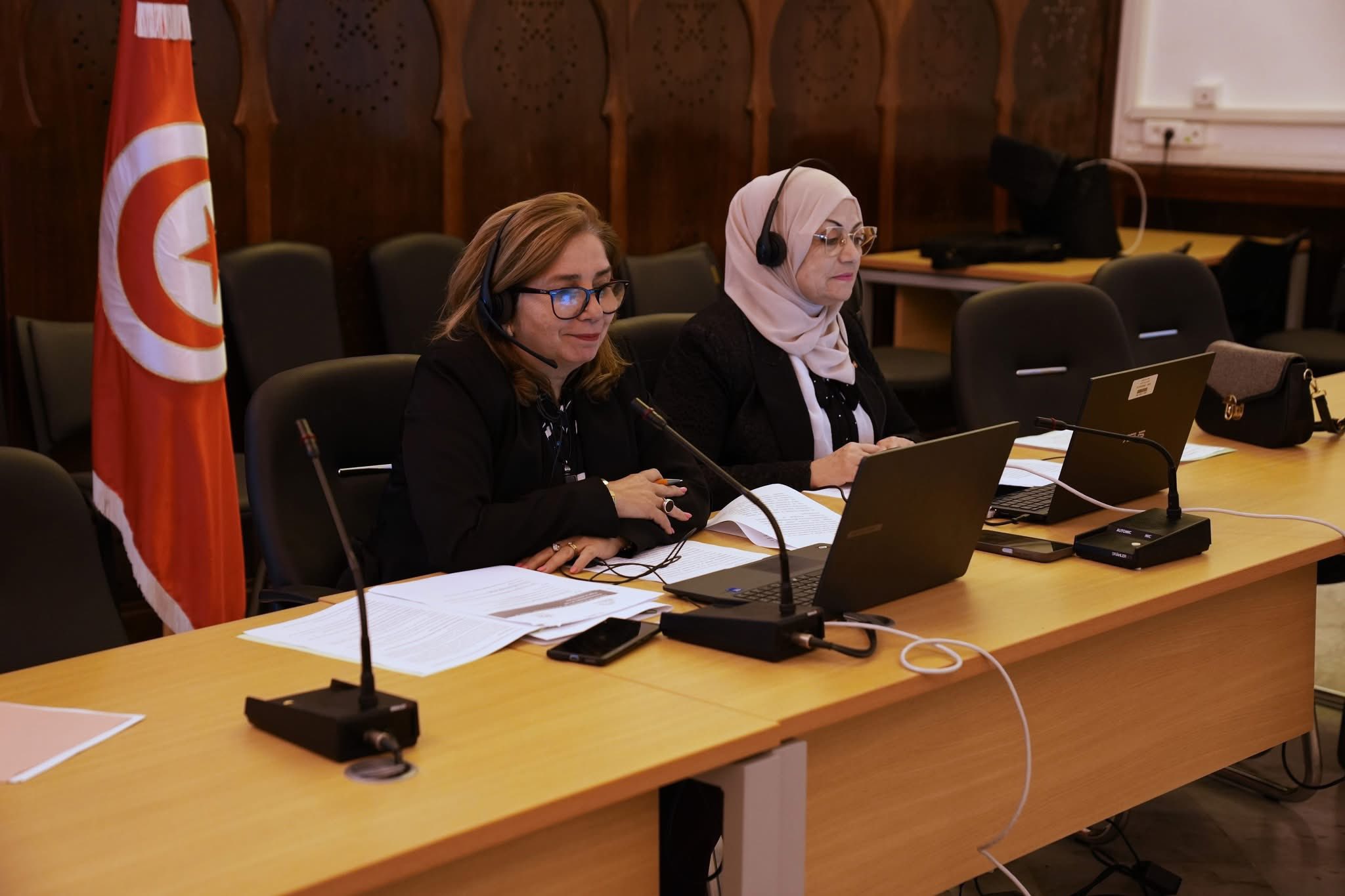 البرلمان يشارك في اجتماع افتراضي للجنة الشؤون الاقتصادية والاجتماعية والبيئية للمجلس البرلماني للفرنكوفونية