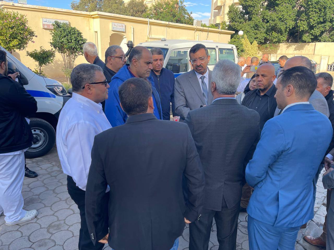 6 سيارات إسعاف جديدة لتعزيز الخدمات الاستعجالية في ڨفصة.