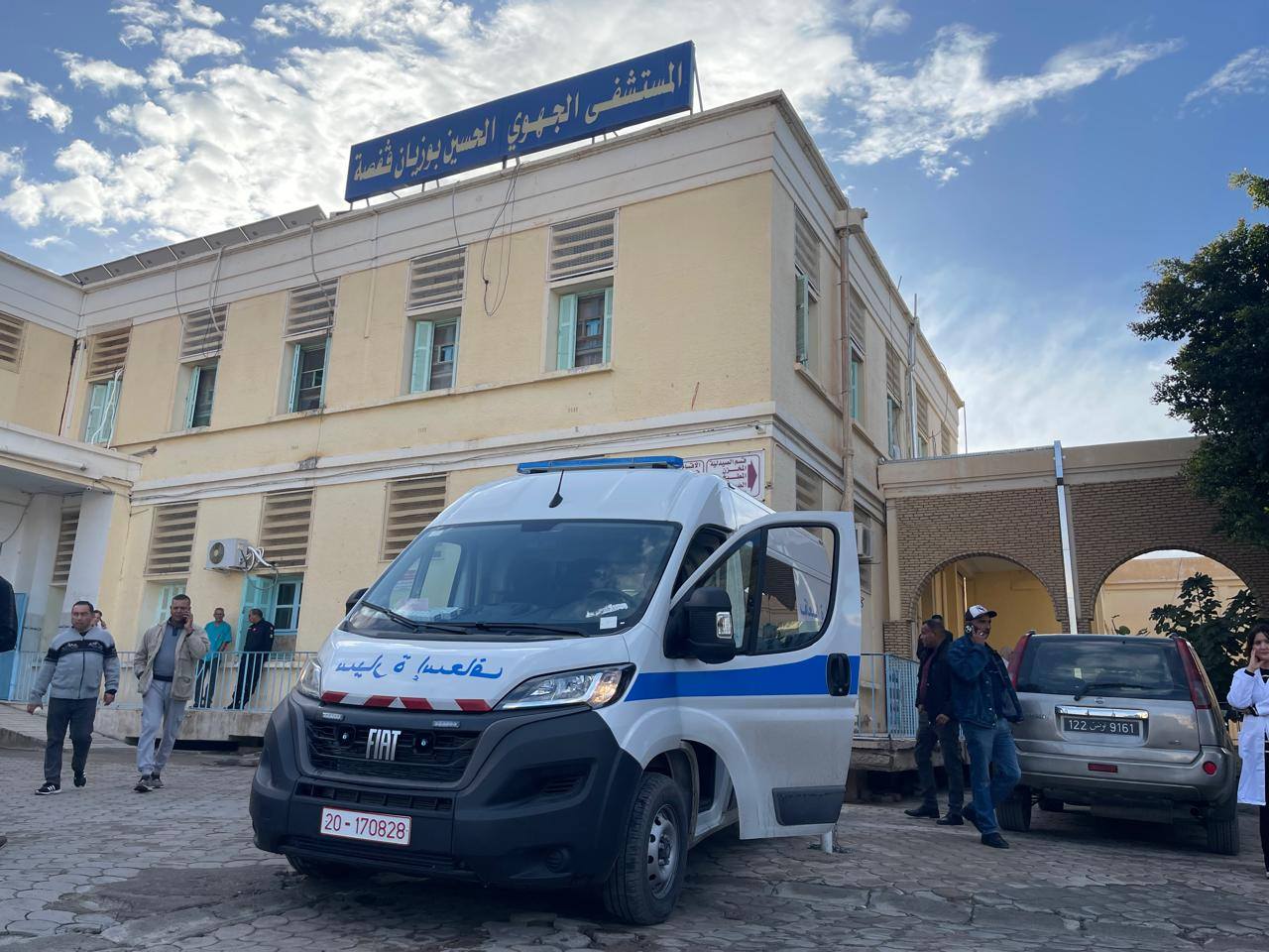 6 سيارات إسعاف جديدة لتعزيز الخدمات الاستعجالية في ڨفصة