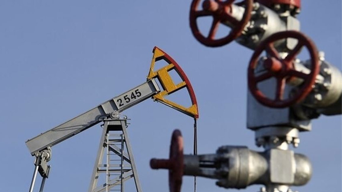 نفط: برميل خام برنت يتجاوز 64 دولارا