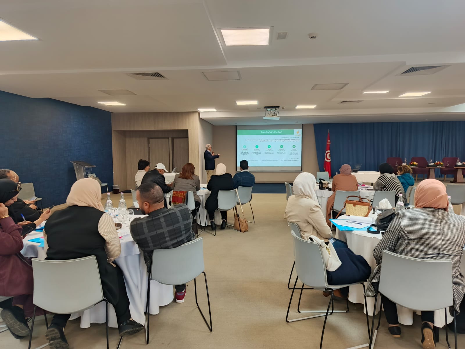 وزارة الأسرة تنظم سلسة من الدورات التكوينية حول المحامل البيداغوجية في إطار تنفيذ برنامج الوالدية الإيجابية