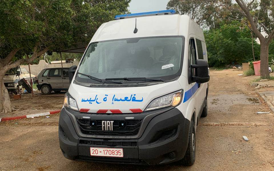 مدنين: تسليم 4 سيارات إسعاف صنف "أ" لفائدة المستشفى الجامعي بمدنين و3 مستشفيات جهوية في إطار برنامج "الصحة عزيزة"