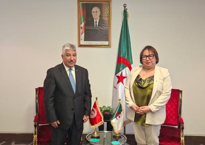 وزير التشغيل يتفق ونظيرته الجزائرية على دراسة إمكانية إحداث أكاديمية مهن مشتركة 