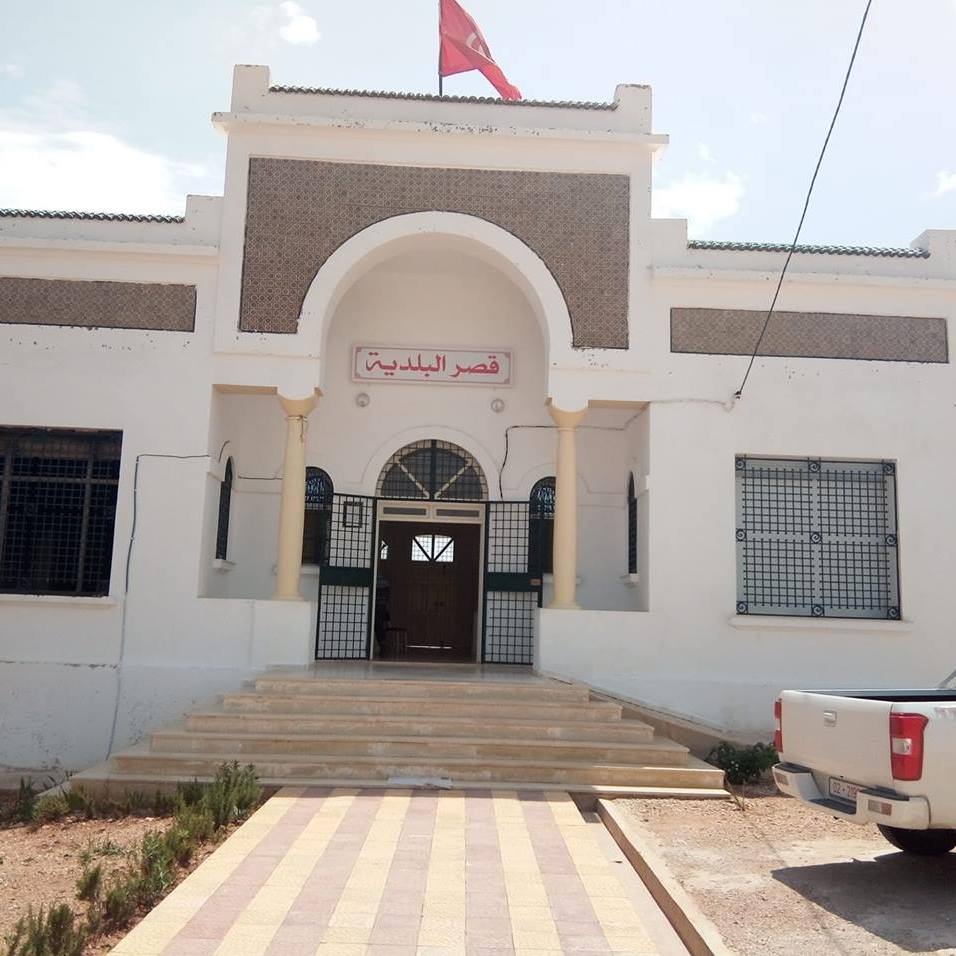  بلدية بلطة بوعوان: إطلاق حملة لجهر خنادق الطرقات والمسالك بعدد من القرى