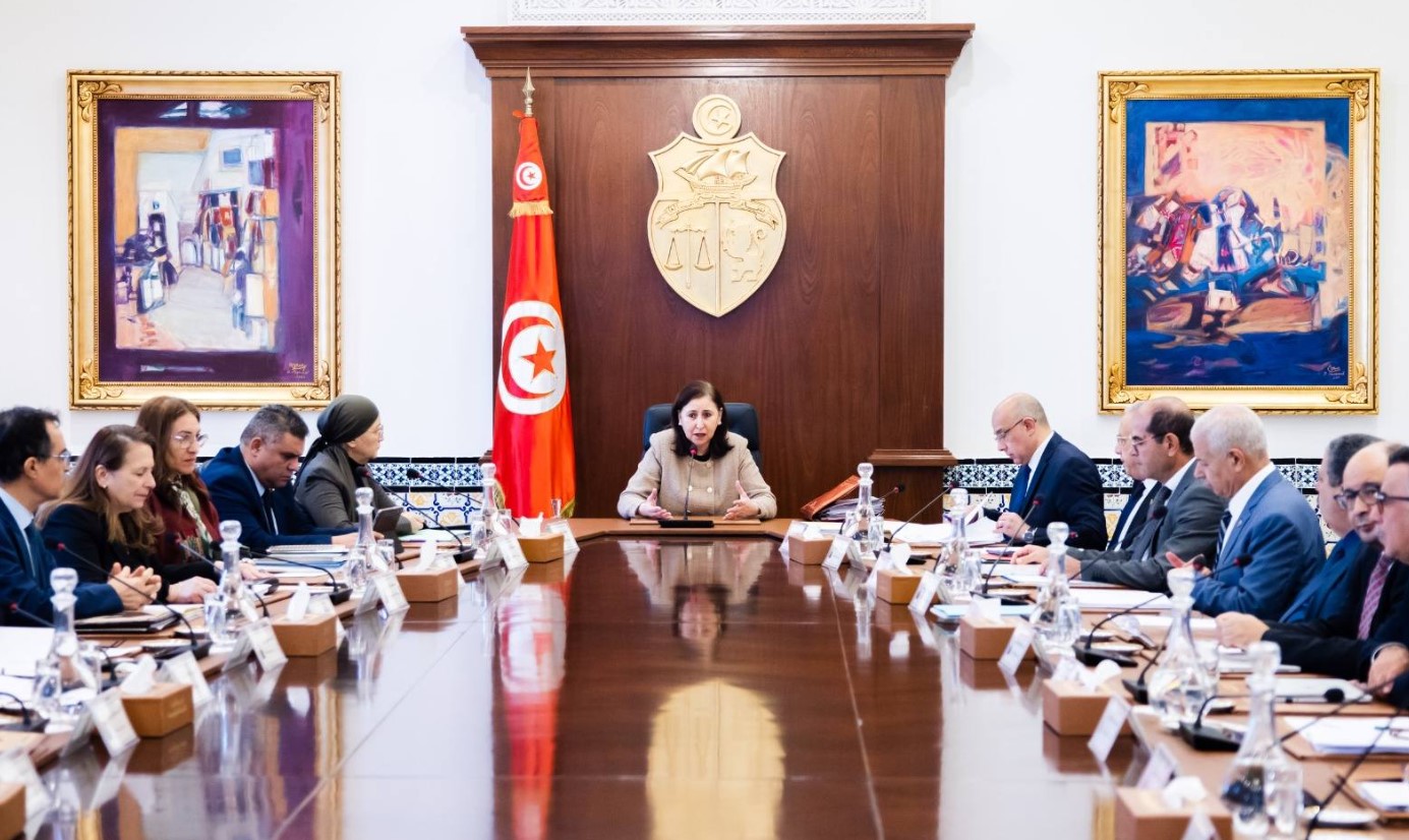 رئيسة الحكومة تُشرف على مجلس وزاري خصّص للنظر في مراجعة منظومة الصفقات العمومية