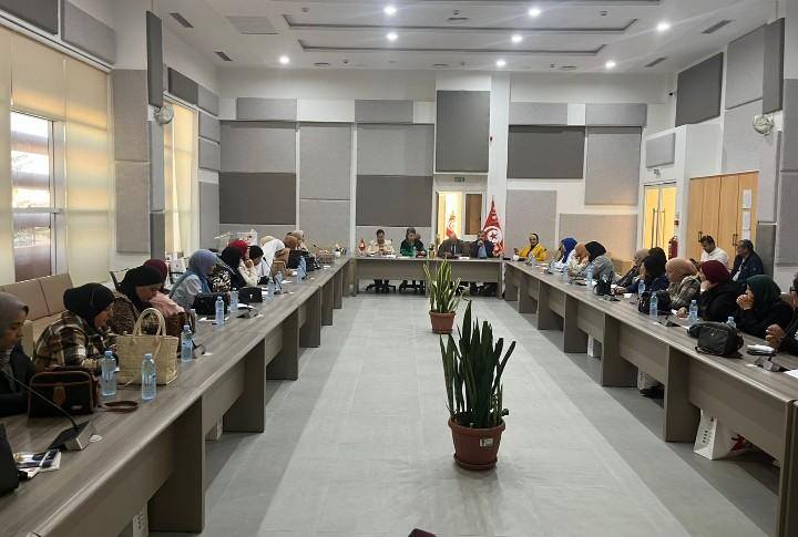 وزارة الاسرة تنظم الملتقى السنويّ التكوينيّ لفائدة 51 مديرة روضة أطفال عموميّة دامجة