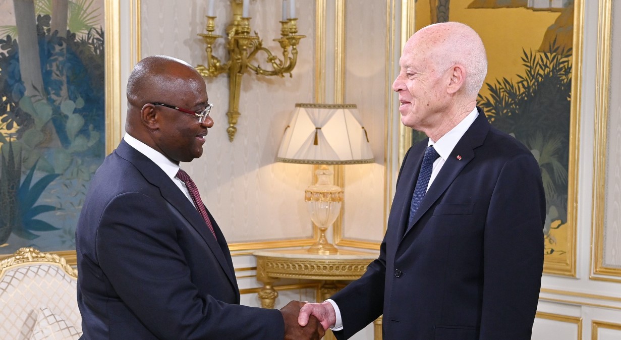 رئيس الجمهورية: البنك الإفريقي للتصدير والتوريد شريك أساسي لتونس