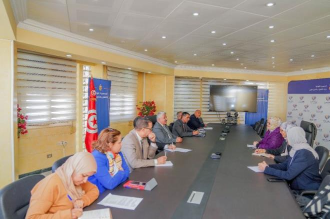 نحو تكوين لجنة عمل فنية مشتركة بين وزارة التشغيل ومركزالأبحاث الإحصائية والاقتصادية والاجتماعية والتدريب للدول الإسلامية