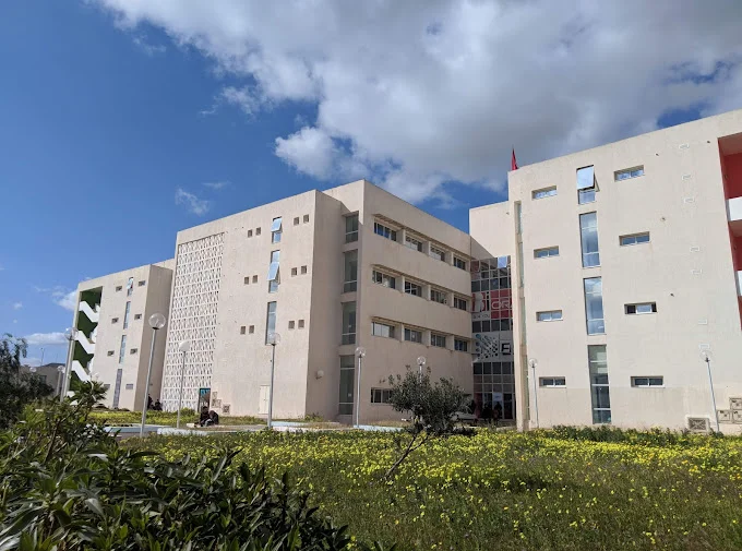  النسخة السابعة لمعرض مواهب المدرسة العليا للاقتصاد الرقمي بجامعة منوبة