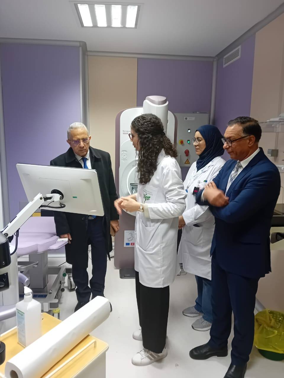تونس تُطلق مرحلة جديدة في تشخيص سرطان الثدي عبر التلّسَنولوجيا