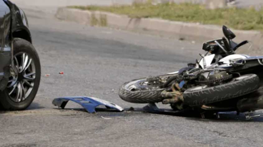 قفصة: جلسة للّجنة الجهوية للسلامة المرورية تكشف ارتفاع حوادث الطرقات بسبب الدراجات النارية