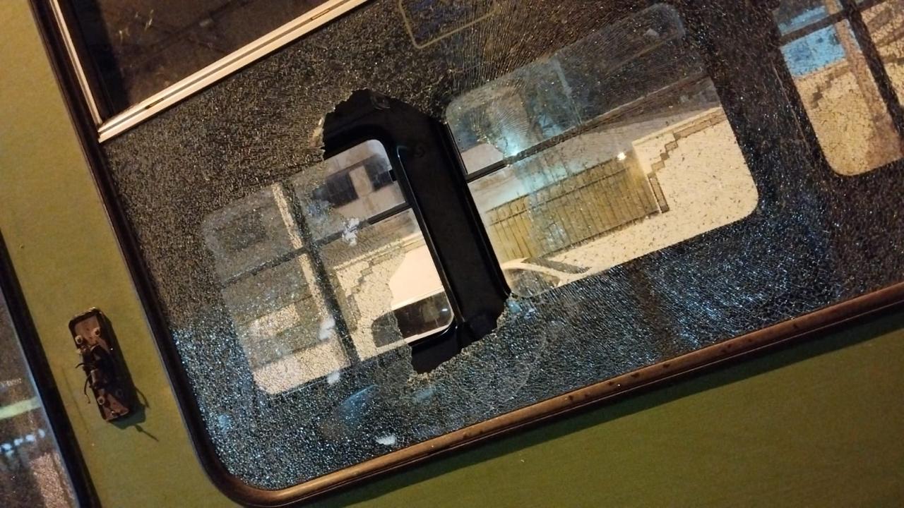 إيــقــاف المعتــدين في حادثة تخريب عربتي المترو للخط رقم 5