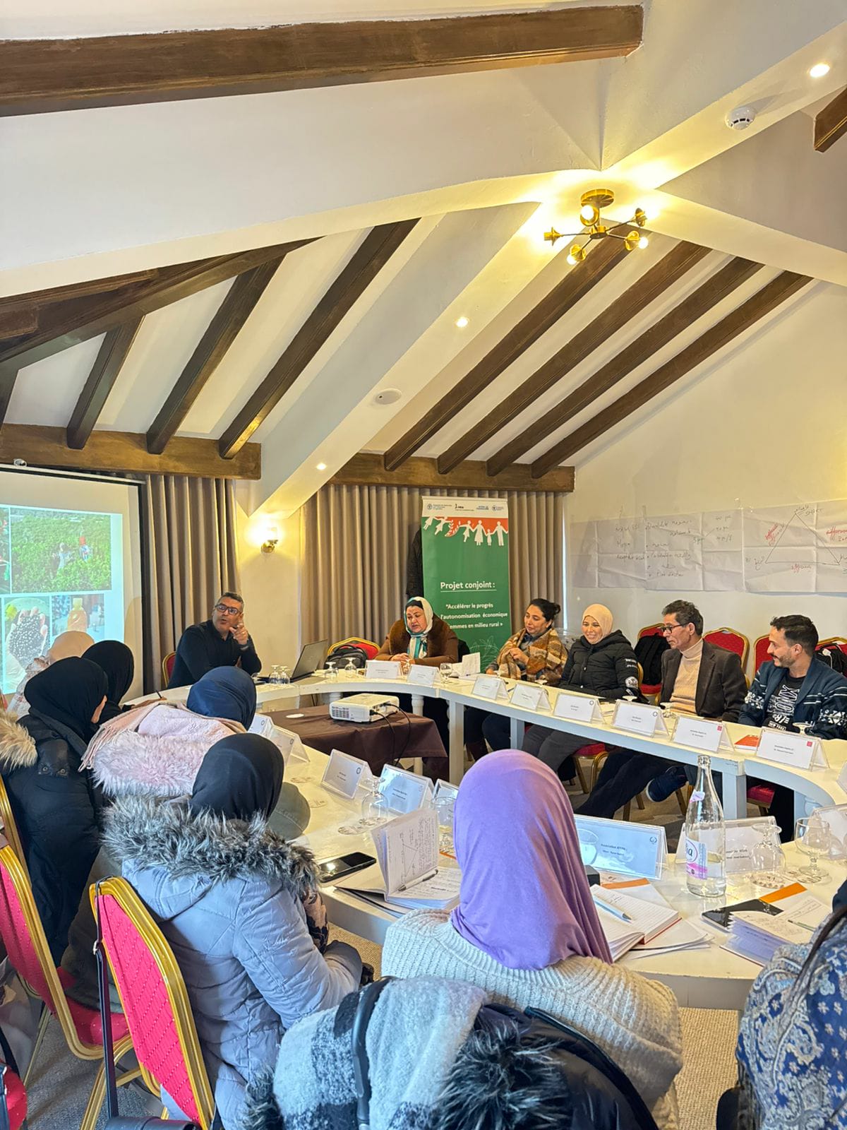 عين دراهم: اختتام فعاليات الأيام الموجهة للنساء الفلاحات والعاملات  في المجال الفلاحي حول التغيرات المناخية