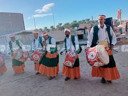 قبلي : تواصل فعاليات المهرجان الوطني للشعر الغنائي في دورته السادسة