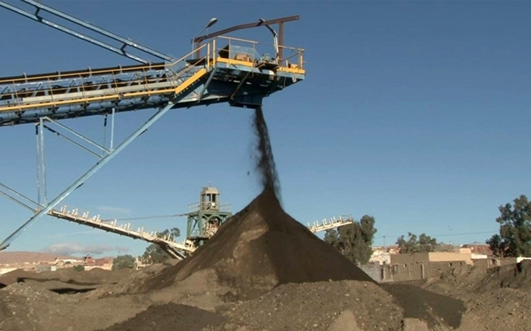 البرلمان يصادق على دعم شركة فسفاط قفصة والديوان التونسي للتجارة والشركة التونسية للسكر