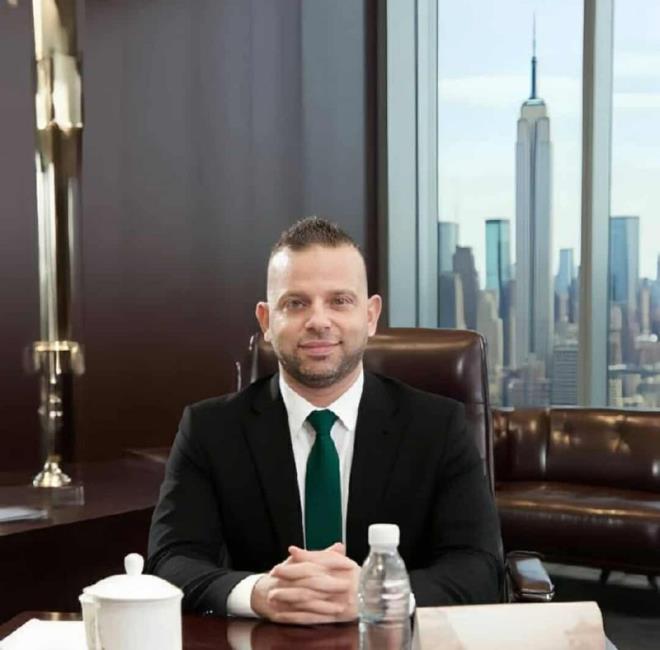 من تونس إلى الصين: رحلة عبدالله العفاس من التدريس والترجمة الى ادارة المشاريع الثقافية على مدى 20 عاما