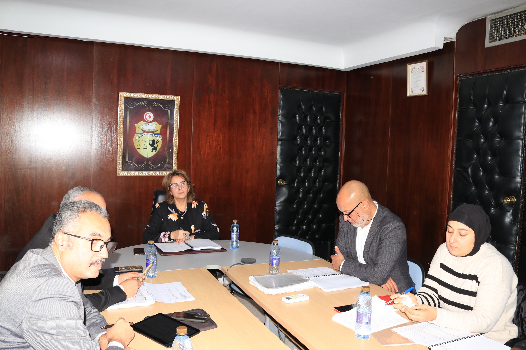 اللجنة الوطنية لإسناد الامتيازات تُصادق على 13 مشروعًا استثماريًّا وقروض عقارية لباعثين شبان