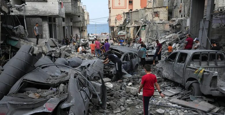 غزة: 70112 شهيدًا و170986 مصابًا