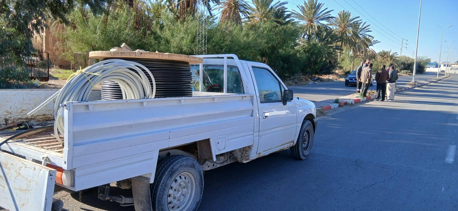 قفصة:  انطلاق اشغال عدد من مشاريع البنية التحتية والتنوير العمومي في إطار تحسين البنية الطرقية وضمان سلاسة حركة المرور