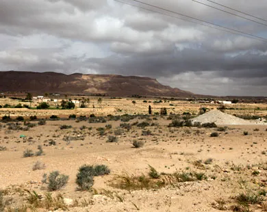 تطاوين: متابعة تقدّم مشاريع برنامج التنمية المندمجة في معتمدية ذهيبة