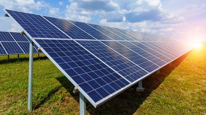 ثلاث مؤسسات عمومية تنتفع بالتجهيز بأنظمة فولطاضوئية لإنتاج الكهرباء من الطاقة الشمسية الفولطاضوئية