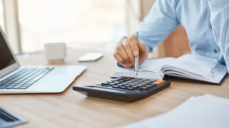 مشروع قانون المالية 2026: المصادقة على الفصل الإضافي عدد 117 المتعلق بتيسير وضعية الأشخاص المعنيين بالديون غير الجبائية المثقلة