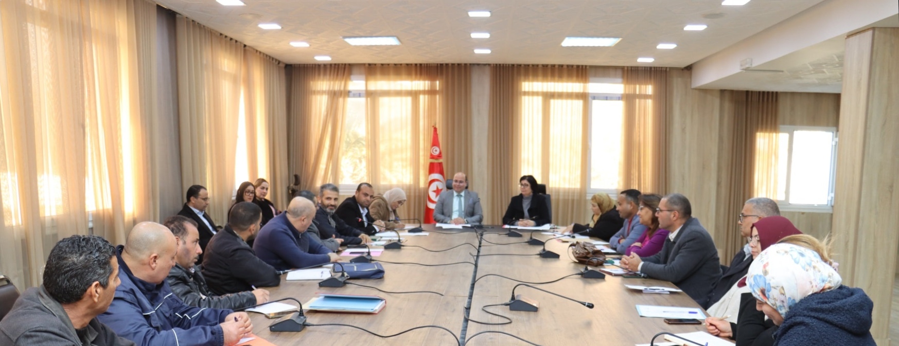 متابعة تطور الاسعار وضمان انتظام التزود