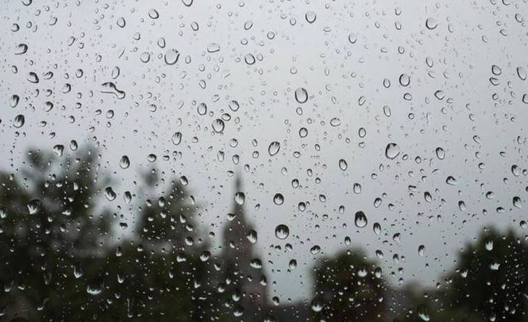 نشرة متابعة: أمطار محليا غزيرة مع هبوب رياح قوية