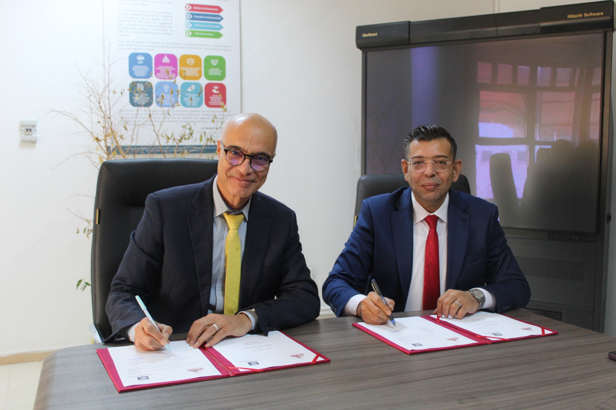 توقيع مذكرة تفاهم بين جامعة تونس المنار والشبكة العربية للإبداع والابتكار.