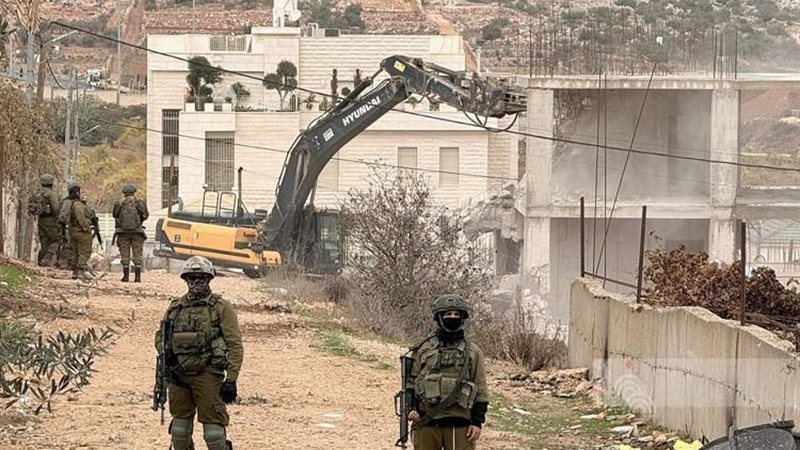 الاحتلال الصهيوني يقتحم عدة مناطق في محافظة بيت لحم ويهدم بناية قيد الإنشاء